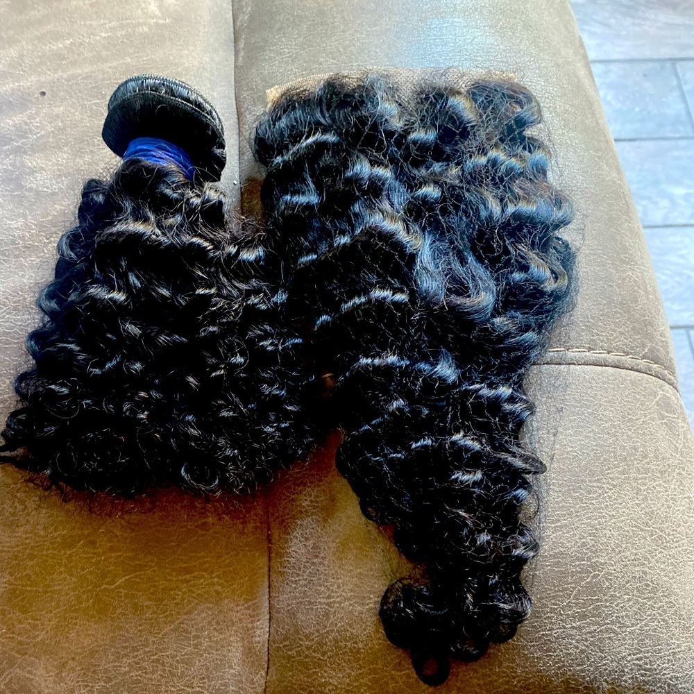 Raw Burmese Curly bundles (3) with 5*5 closure